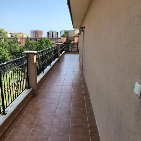 Apartmansunnybeach * Slăntjev Brjag